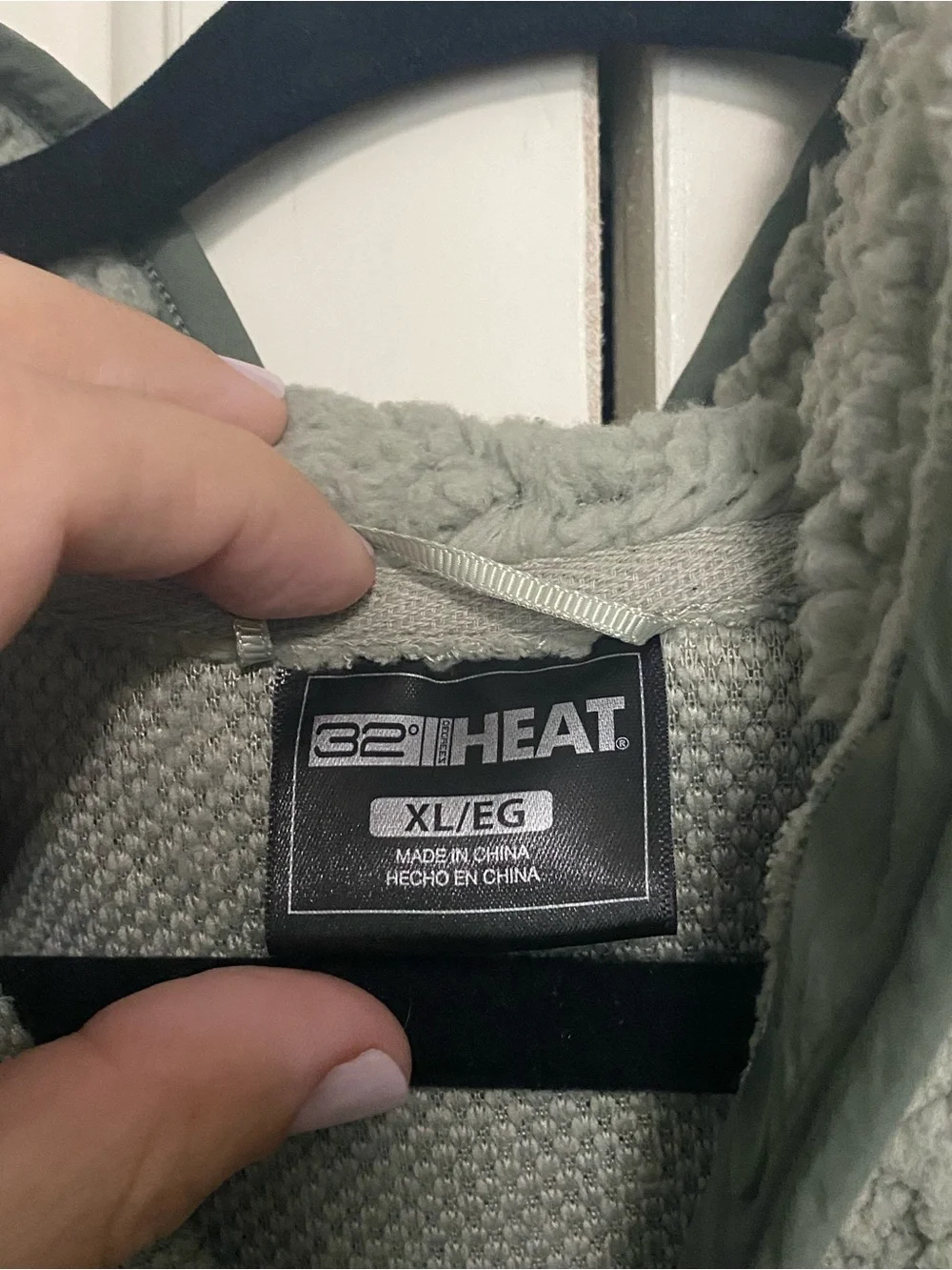 32 Degrees button up